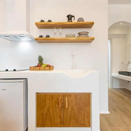 Naxos Anamnisi Aparthotel