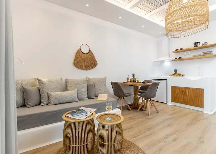 Naxos Anamnisi Aparthotel 4*