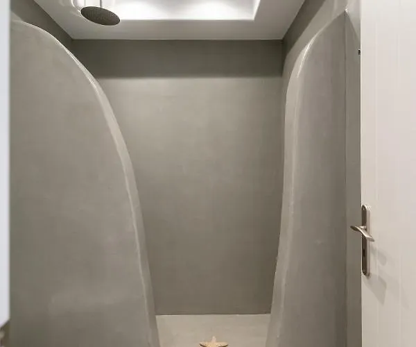 Naxos Anamnisi Aparthotel 4*