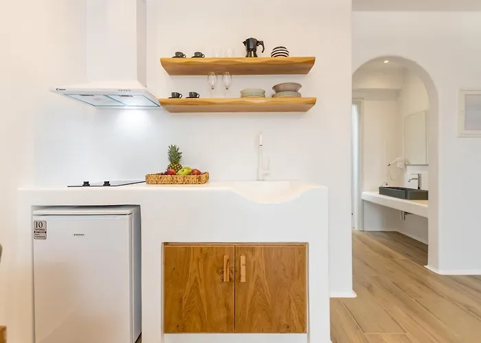 Naxos Anamnisi Aparthotel