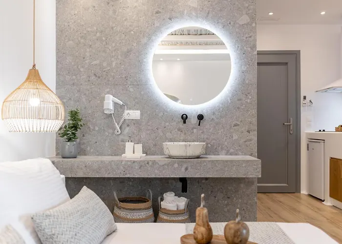 Naxos Anamnisi Aparthotel 4*